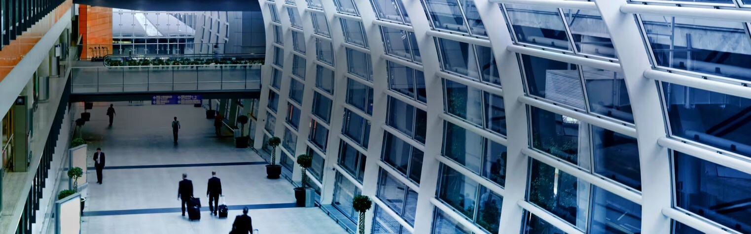 bts_universalhero_security_airport_istock182456720-v3